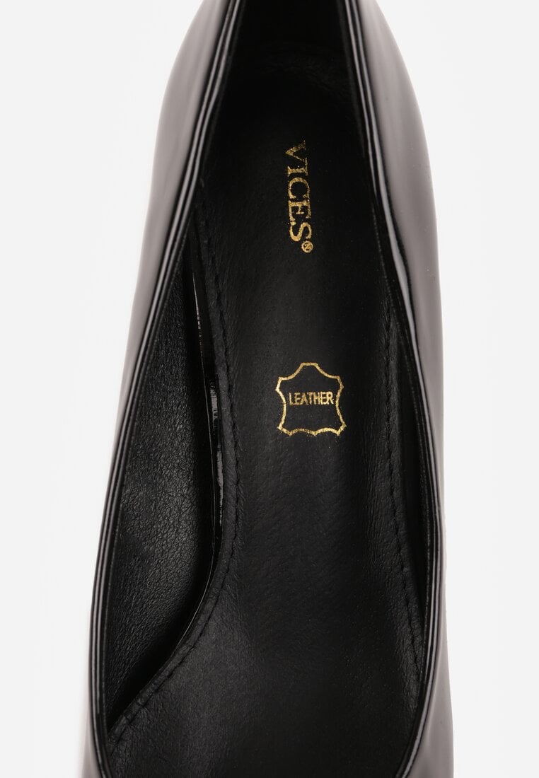 Czarne Czółenka na Szpilce w Klasycznym Stylu Naolita