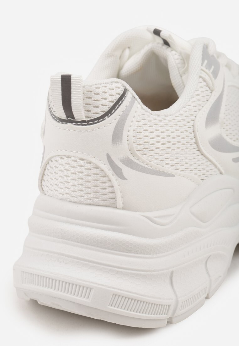 Białe Sneakersy Vices na Platformie Ozdobione Tłoczeniem Natiselle