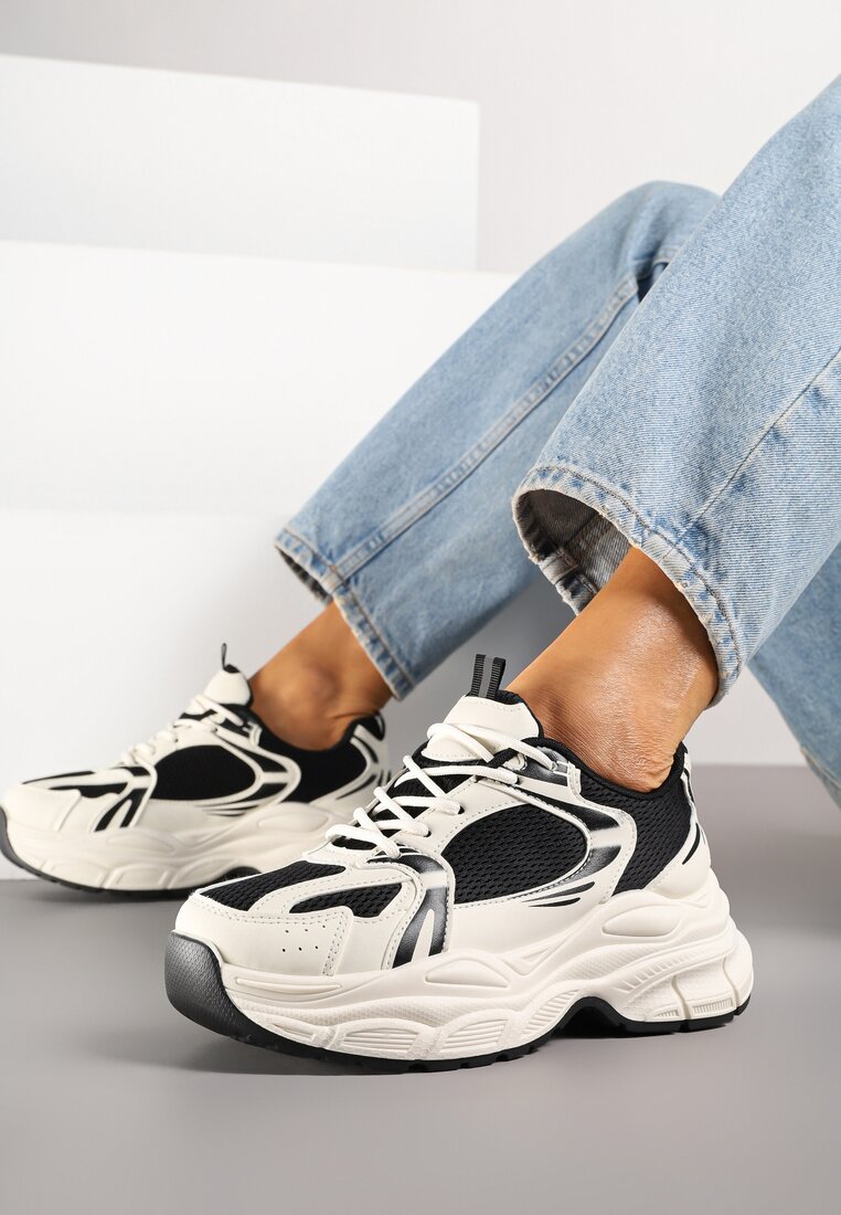 Beżowo-Czarne Sneakersy Vices na Platformie Ozdobione Tłoczeniem Natiselle