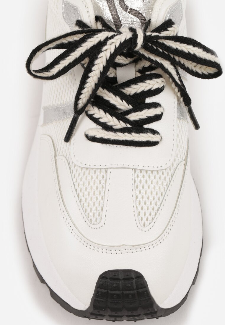 Białe Sneakersy Vices na Platformie z Metalicznymi Paskami Lenela