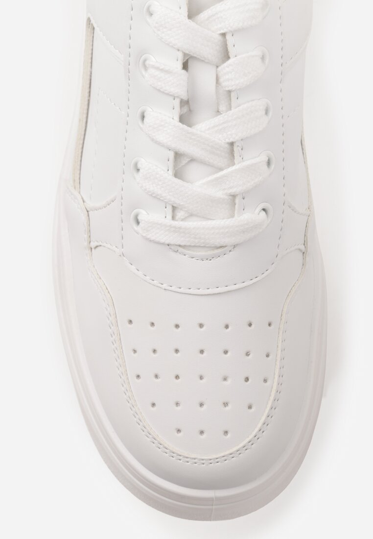 Białe Sneakersy Vices na Platformie Ozdobione Metalicznymi Aplikacjami Nelanil
