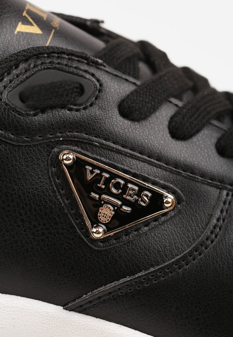 Czarne Sneakersy Vices na Platformie Ozdobione Metaliczną Aplikacją Nelviera