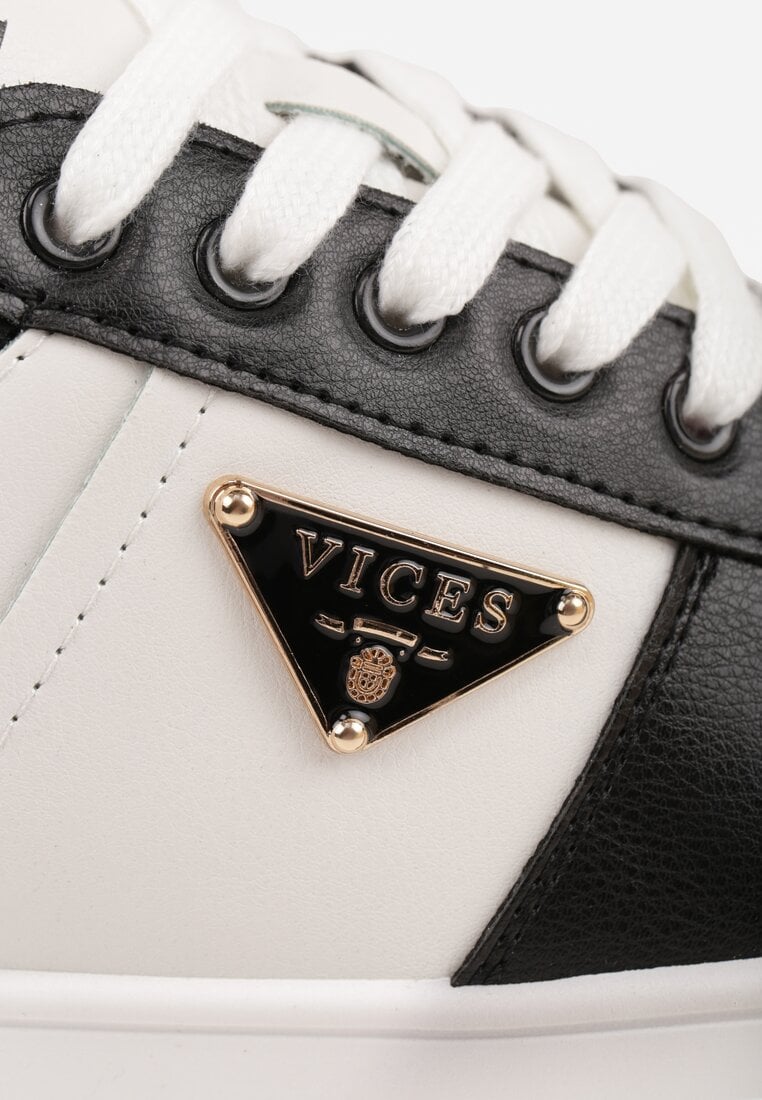 Czarno-Białe Sneakersy Vices na Platformie z Perforacją i Geometryczną Aplikacją Vilvesia