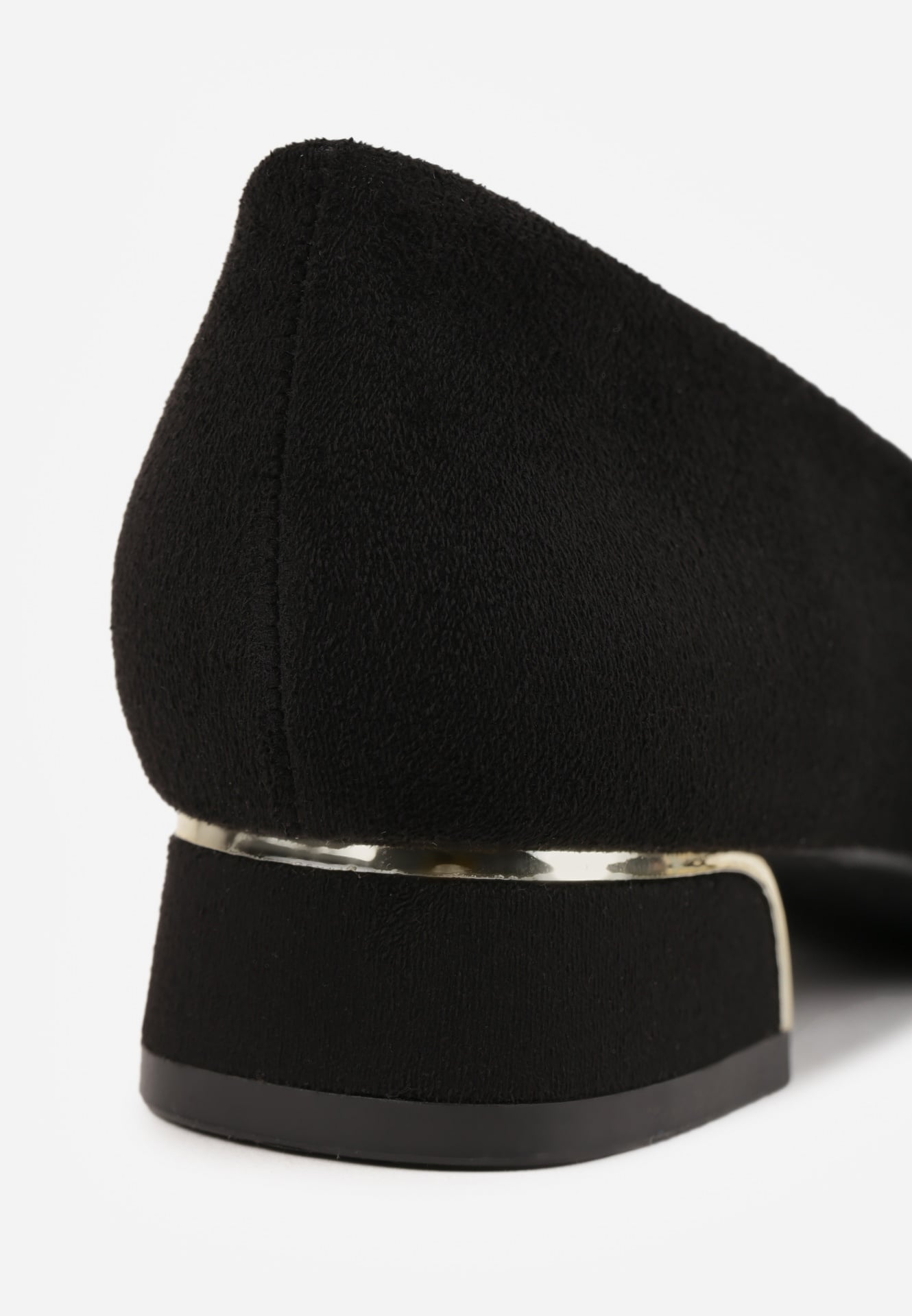 Czarne Czółenka Vices z Wkładką ze Skóry Naturalnej i Metaliczną Aplikacją Edilania