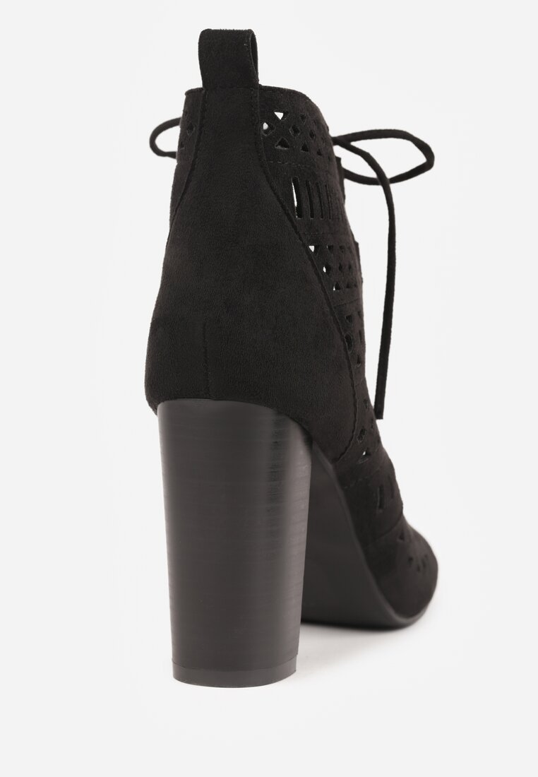 Czarne Ażurowe Botki Vices na Słupku Nimisa