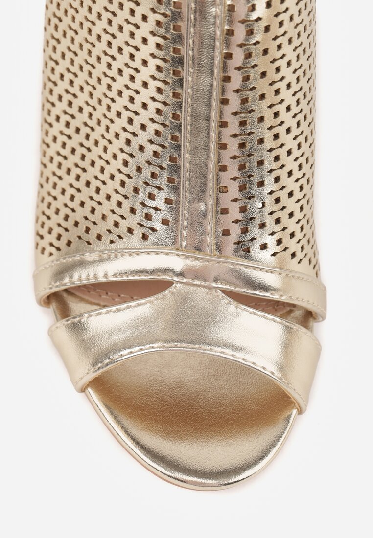 Złote Sandały Vices na Słupku z Ażurową Cholewką i Skórzaną Wkładką Saramiae