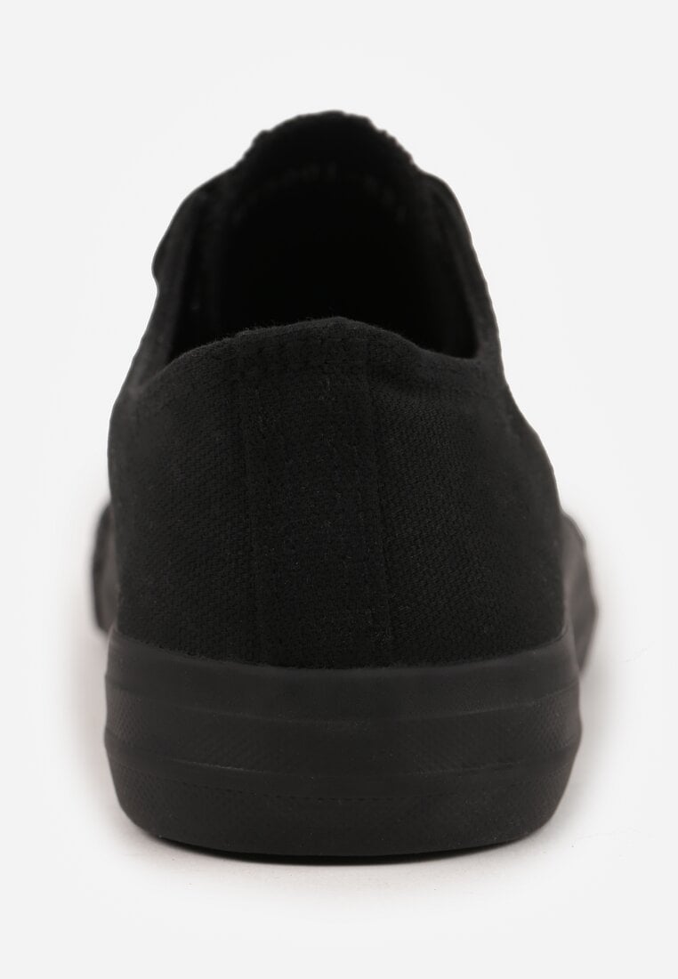 Teniși înalți Negri