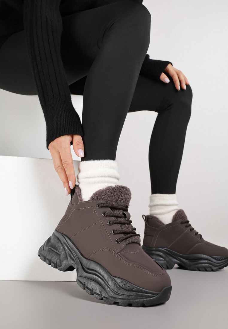 Botine Nirrise Maro