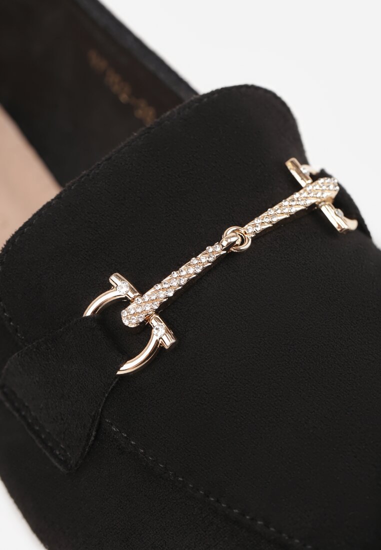 Czarne Mokasyny Vices ze Szpiczastym Noskiem Zdobione Aplikacją Rilosia