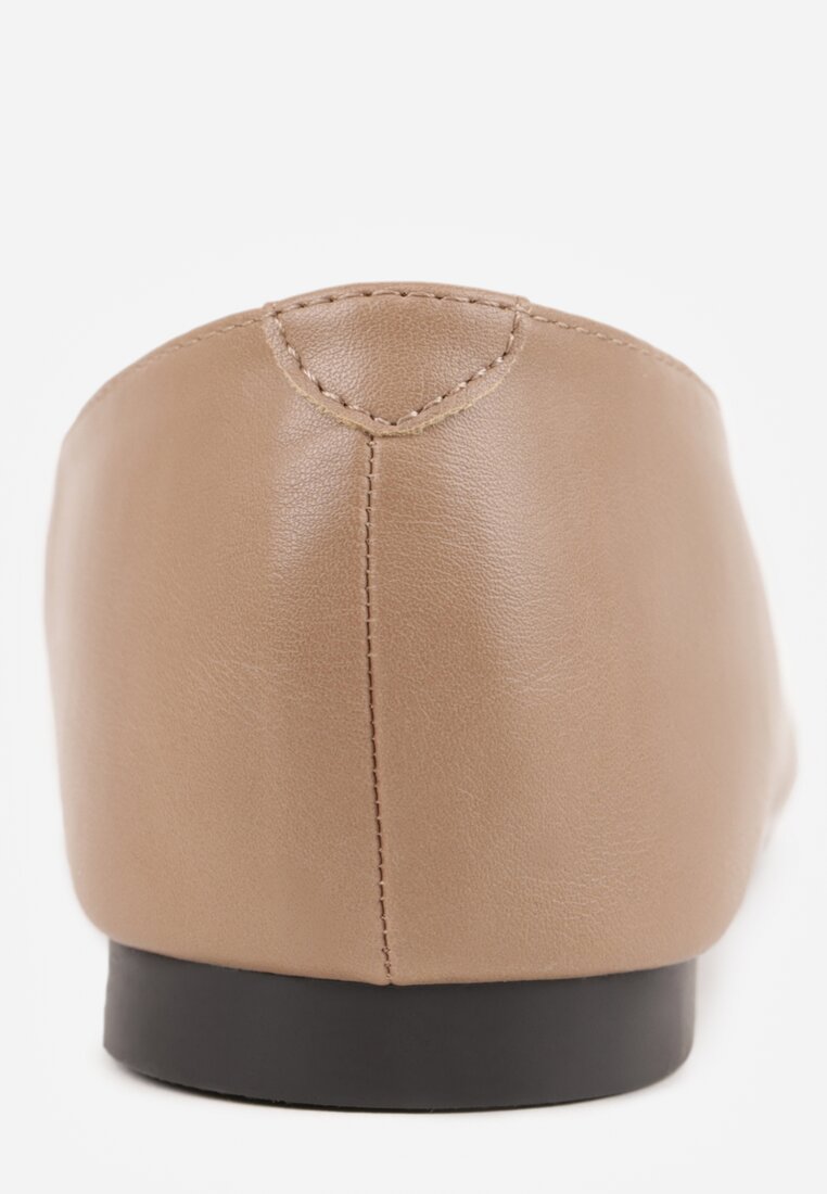 Balerini Belviie Bej închis