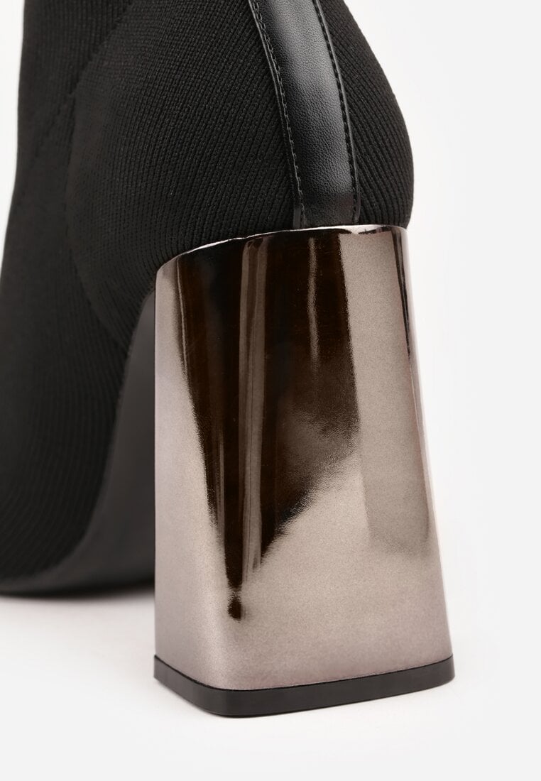 Czarne Botki Vices na Słupku ze Skarpetową Cholewką Falacesa