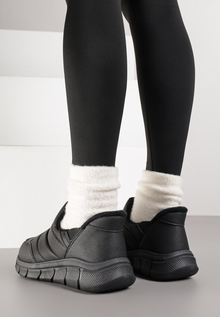 Czarne Sneakersy na Platformie z Tłoczeniem i Pikowaną Cholewką Vermina