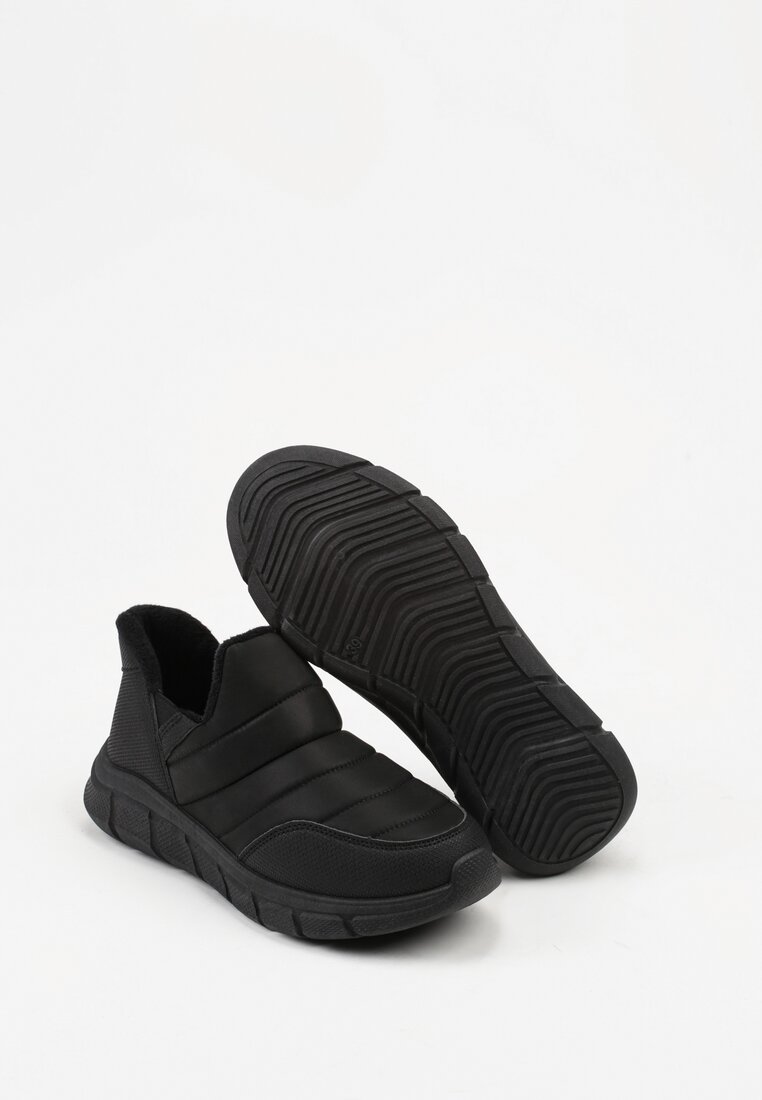Czarne Sneakersy na Platformie z Tłoczeniem i Pikowaną Cholewką Vermina