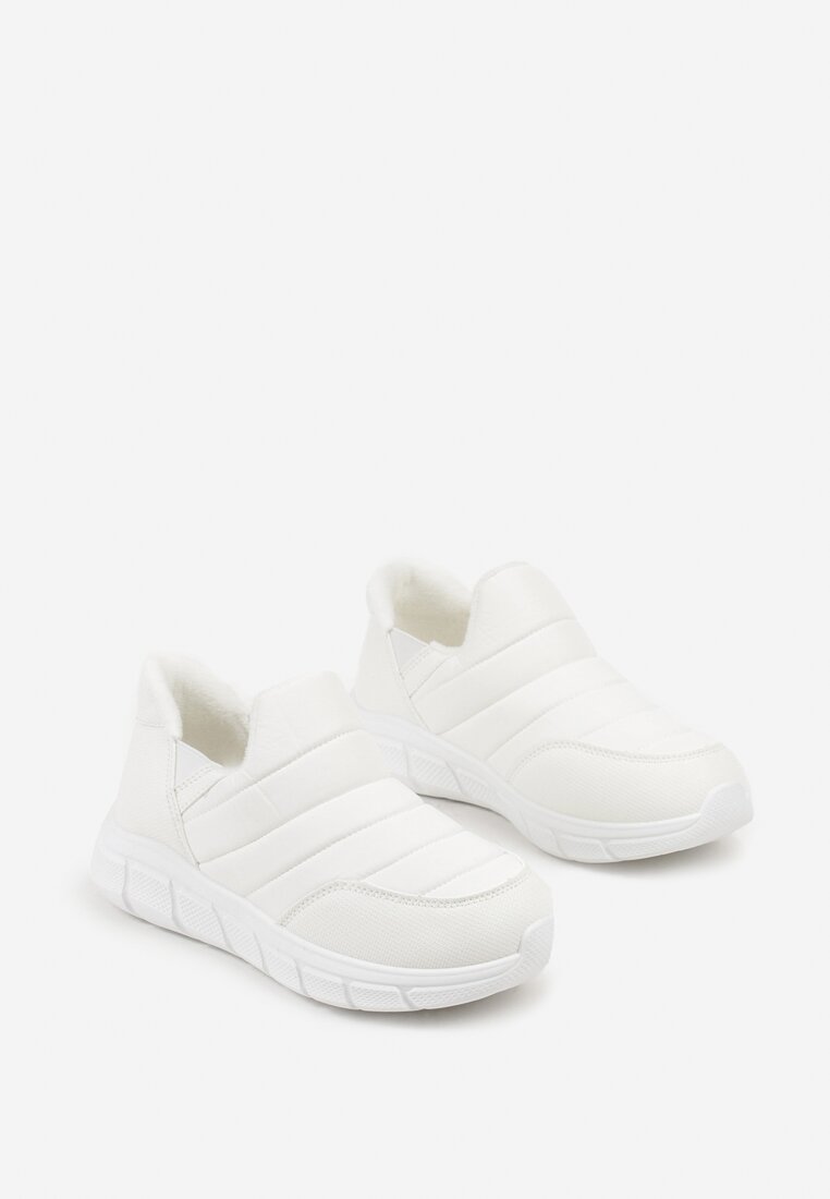 Białe Sneakersy na Platformie z Tłoczeniem i Pikowaną Cholewką Vermina