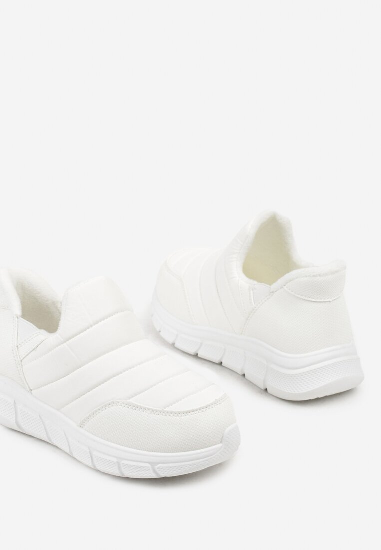 Białe Sneakersy na Platformie z Tłoczeniem i Pikowaną Cholewką Vermina