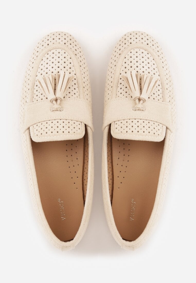 Beżowe Mokasyny VICES z Ażurową Cholewką i Frędzlami Hyrilea