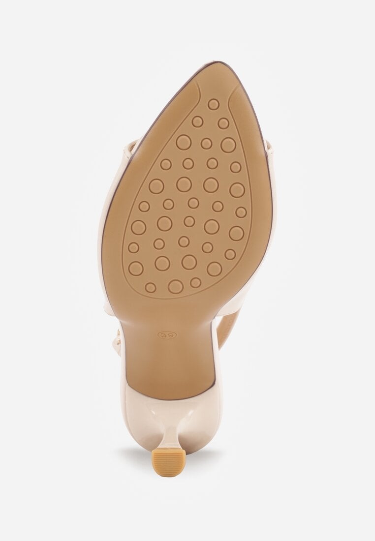 Beżowe Sandały VICES na Szpilce z Lakierowanym Wykończeniem Nesamenis