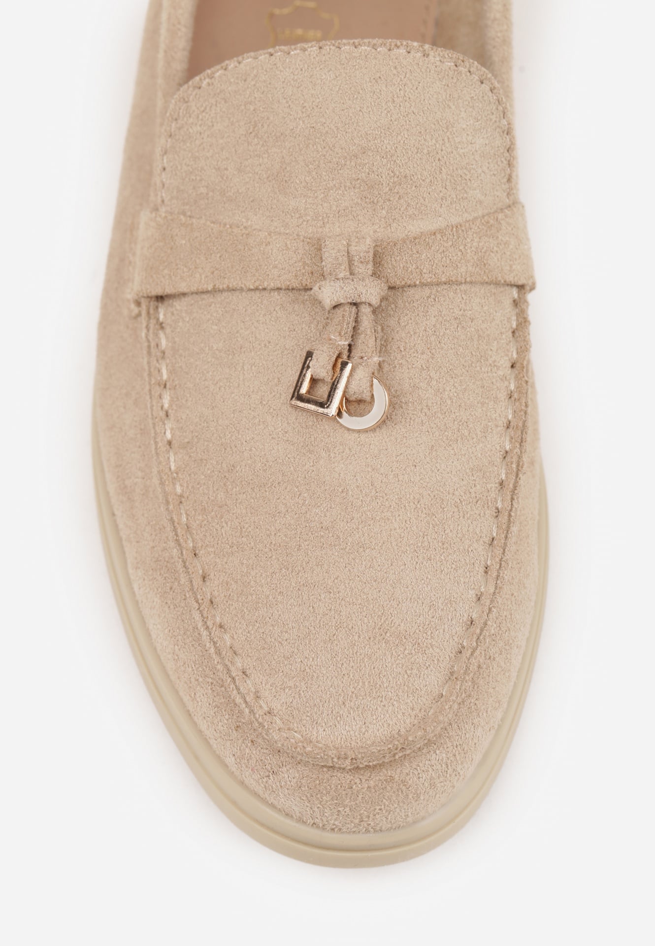 Beżowe Mokasyny VICES Casualowe ze Skórzaną Wkładką i Metalowymi Ozdobami Dinsmore