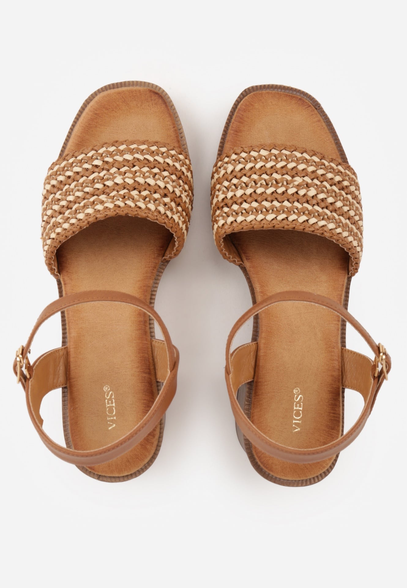 Ciemnobeżowe Plecione Sandały VICES na Słupku Stylizowanym na Drewniany Chasine