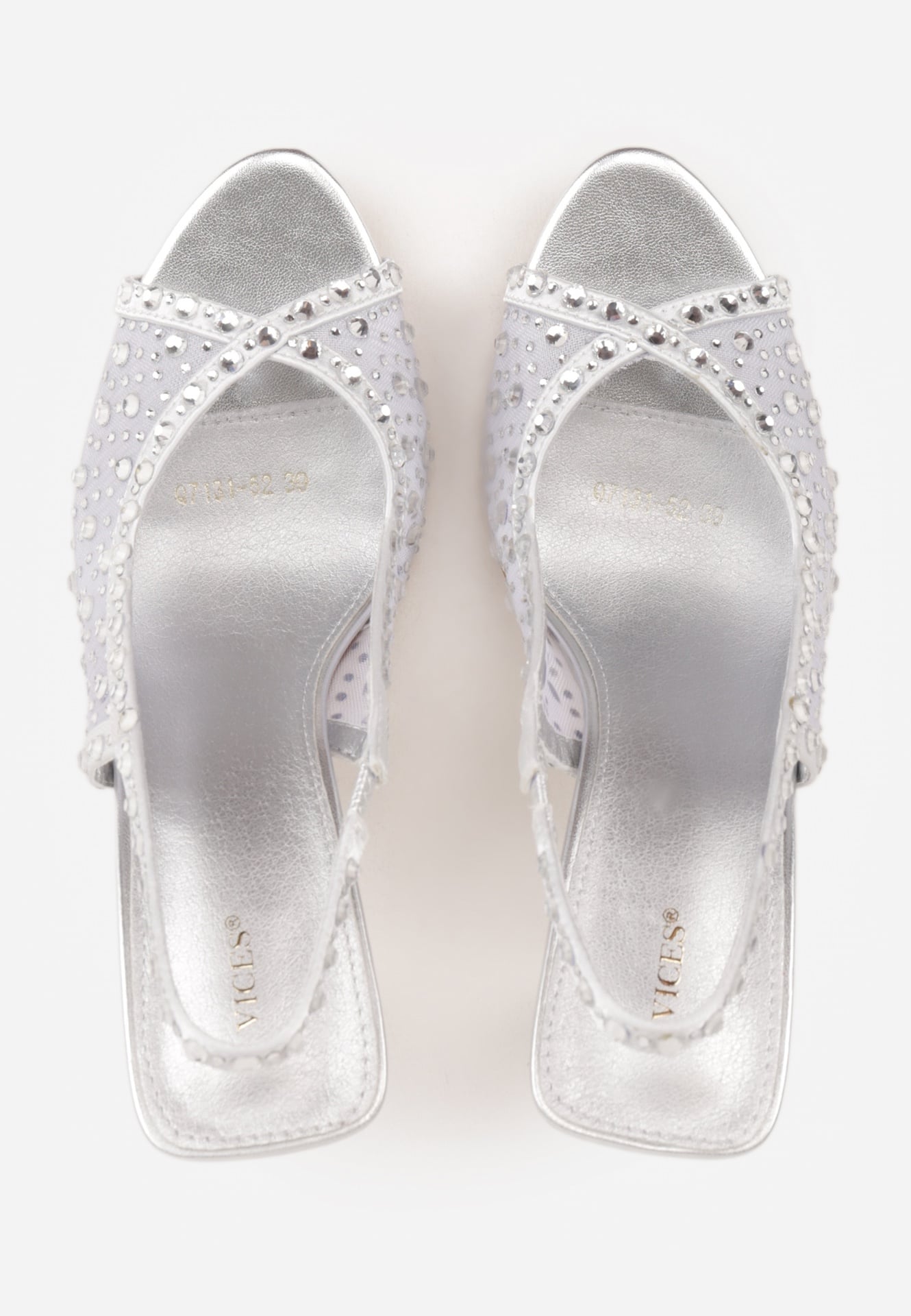 Srebrne Siateczkowe Sandały na Szpilce VICES Ozdobione Cyroniami Amamenis