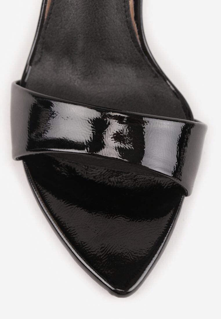 Czarne Lekkie Sandały VICES na Szpilce Zapinane na Sprzączkę Hekis