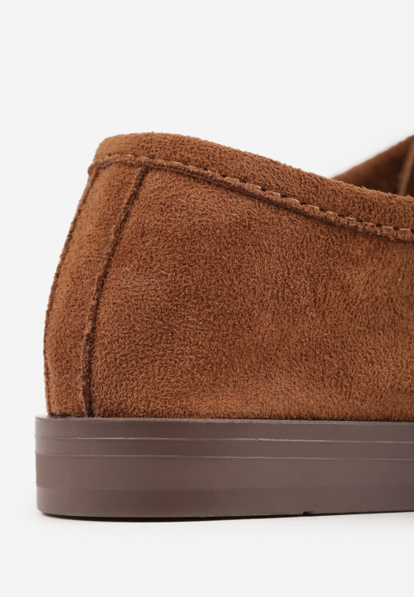 Brązowe Mokasyny VICES ze Skórzaną Wkładką i Pomponami Loraerin