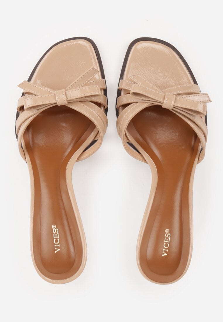 Ciemnobeżowe Klapki VICES na Obcasie Kaczuszka z Ozdobną Kokardką Hesephone