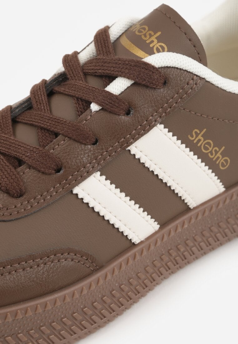 Brązowe Sneakersy Sportowe z Ozdobnymi Paskami i Przeszyciami Wenilan