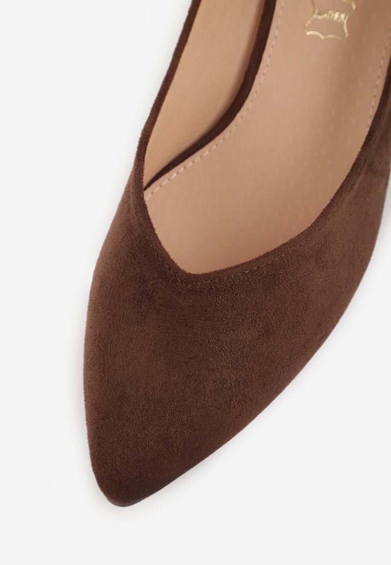 Brązowe Czółenka Vices na Słupku z Imitacji Zamszu z Wkładką ze Skóry Naturalnej z Metaliczną Ozdobą Mixin