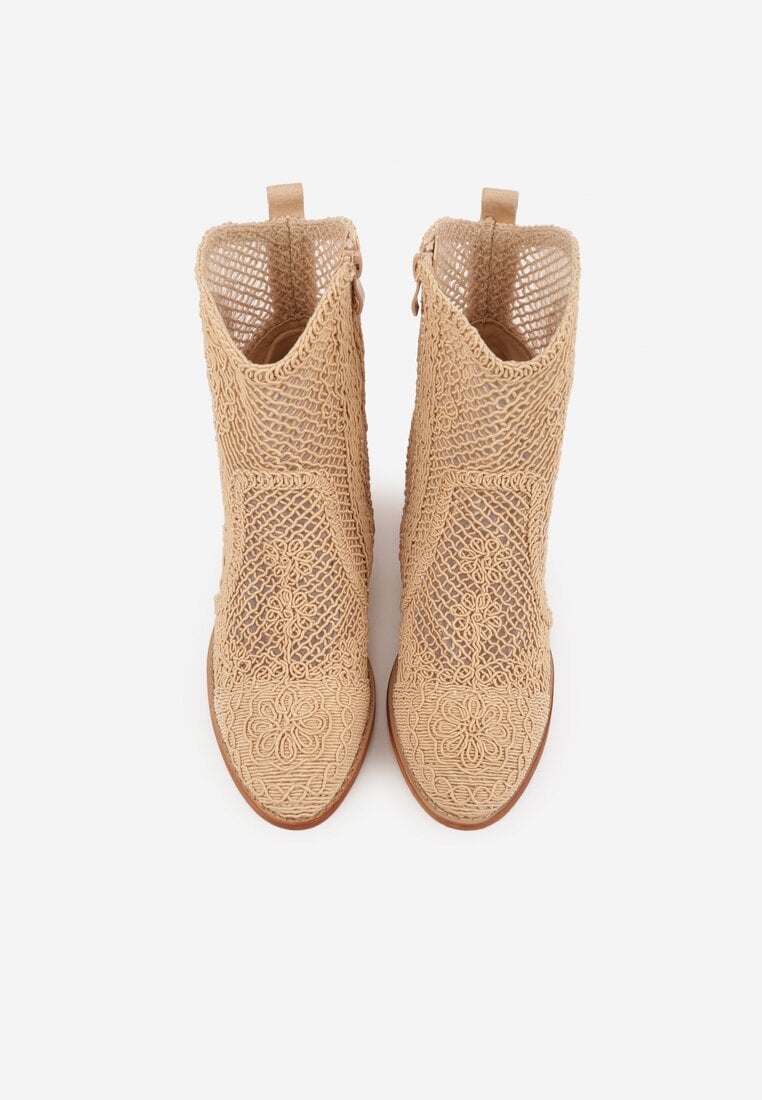 Botine Natesela Bej închis