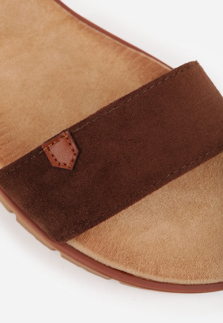 Brązowe Sandały VICES w Stylu Basic z Paskiem z Klamerką Loretha