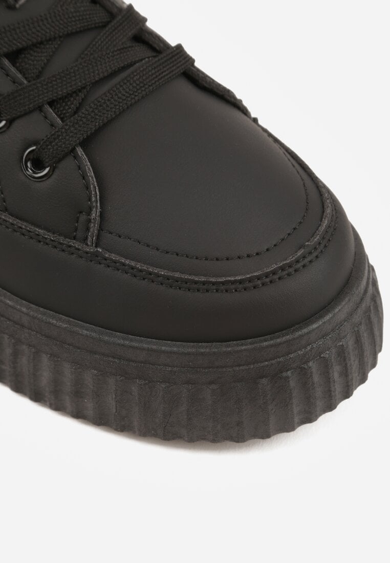 Czarne Sneakersy na Tłoczonej Platformie Zeaninia