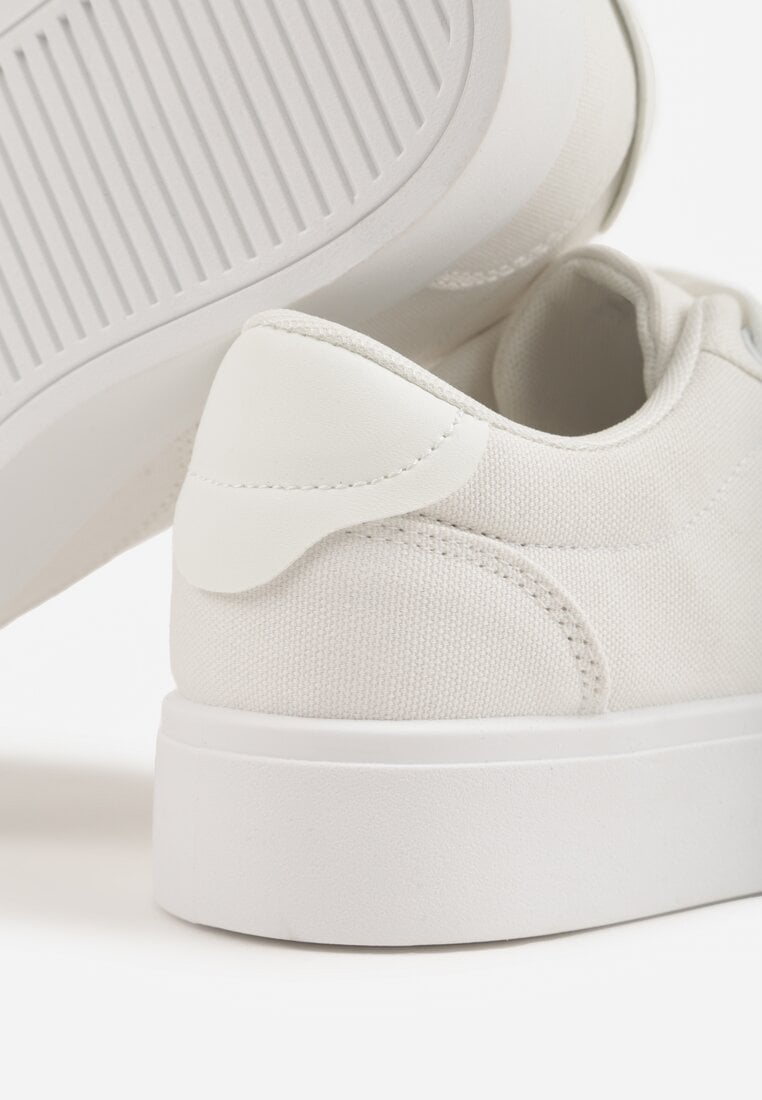 Białe Chunky Sneakersy na Tłoczonej Platformie Trianne