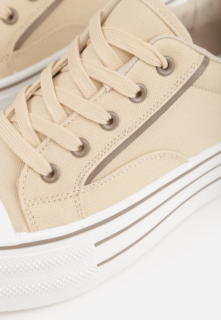 Beżowe Trampki o Klasycznym Fasonie na Platformie Opheme