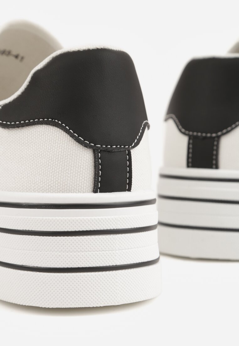 Biało-Czarne Trampki o Klasycznym Fasonie na Platformie Opheme