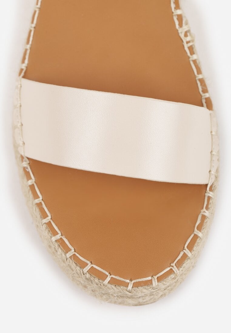 Beżowe Sandały VICES na Plecionej Grubej Podeszwie z Paskiem Wokół Kostki Casilla