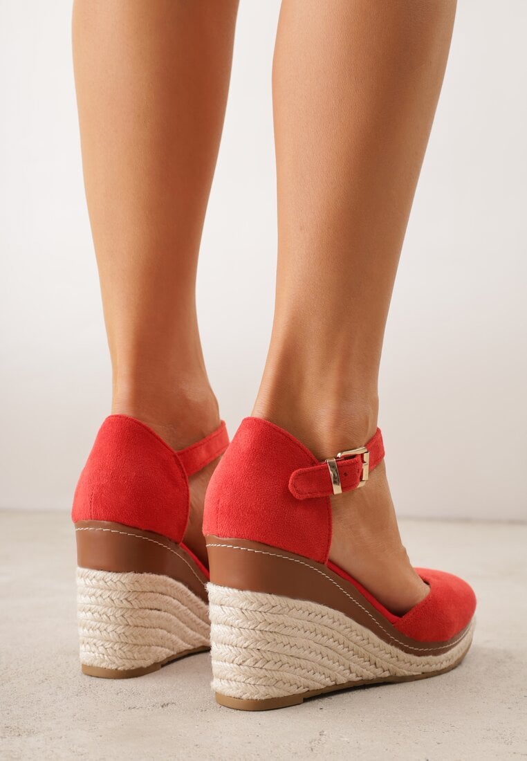 Czerwone Sandały VICESna Plecionym Koturnie Laraifa