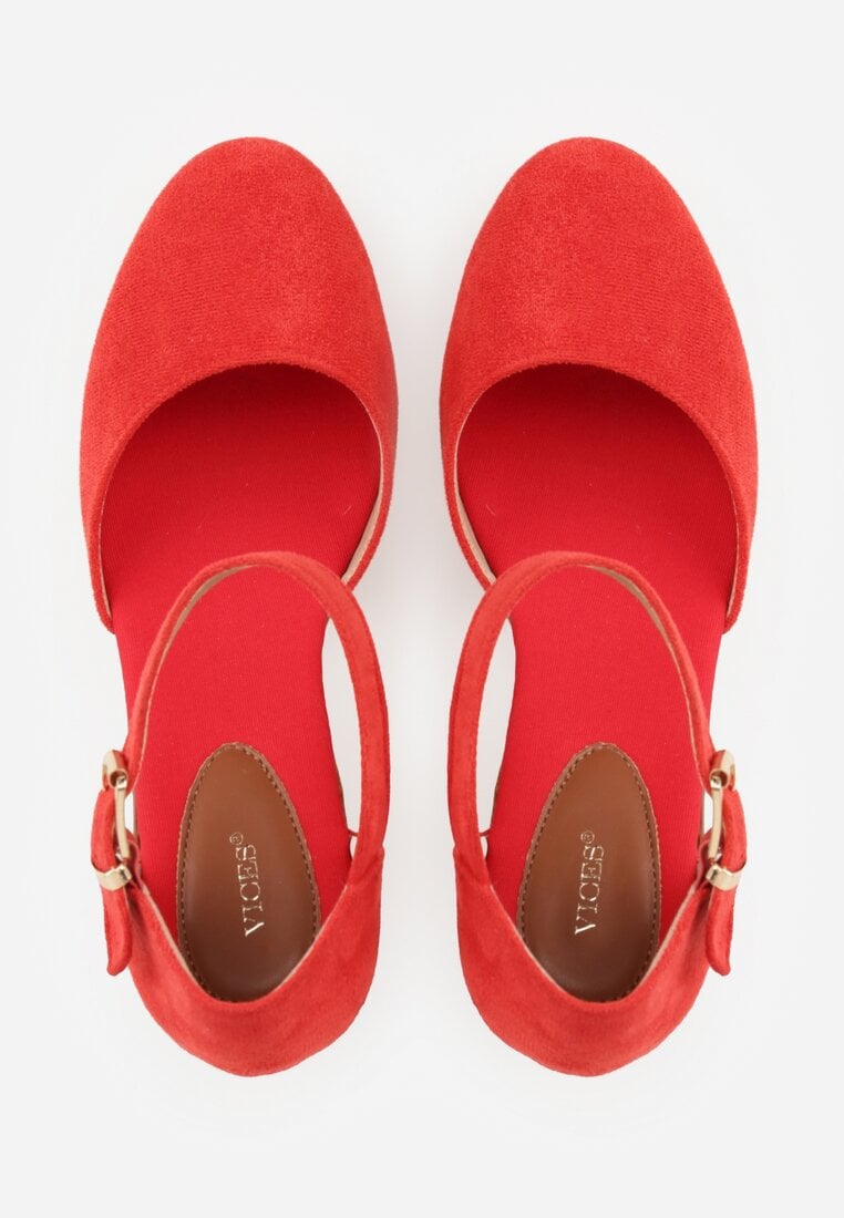 Czerwone Sandały VICESna Plecionym Koturnie Laraifa
