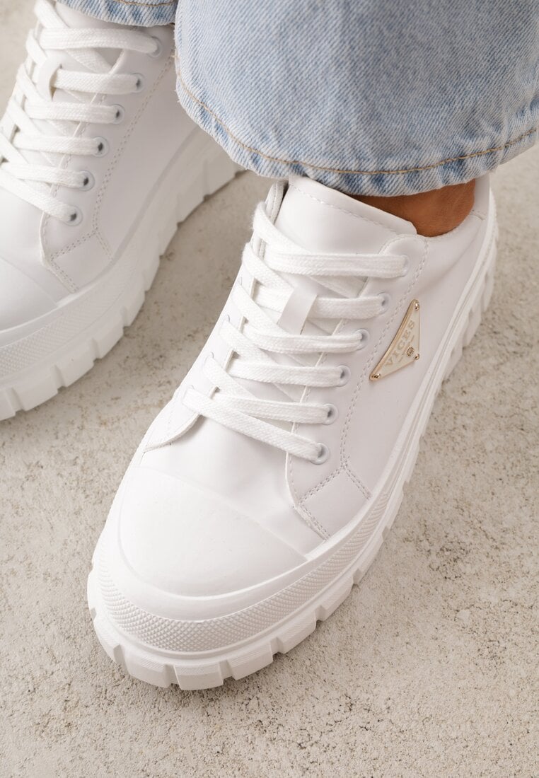 Białe Sneakersy VICES na Tłoczonej Podeszwie w Stylu Chunky Myninis