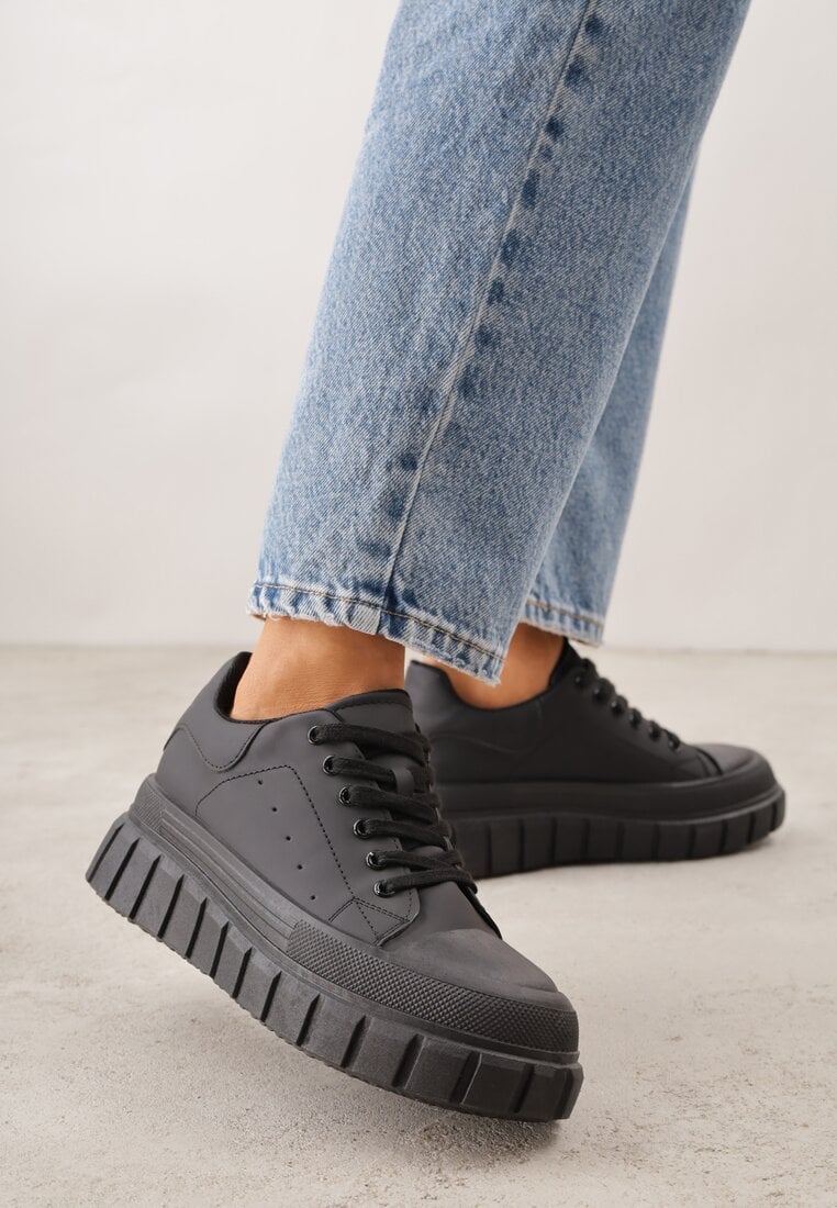 Czarne Sneakersy VICES na Platformie w Stylu Chunky z Perforacją Hypsyllis