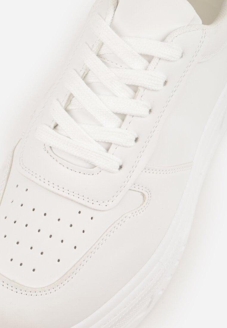 Białe Sneakersy VICES na Platformie z Tłoczeniem Rionessa
