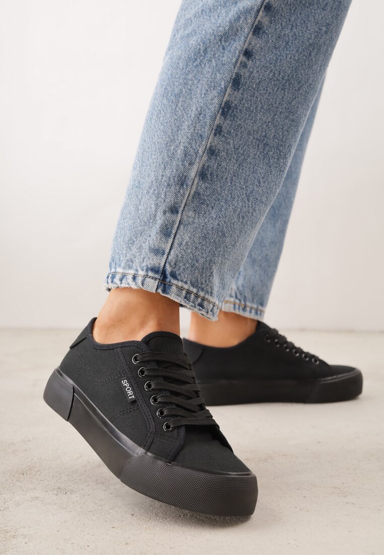 Czarne Trampki VICES z Napisem Rioselle