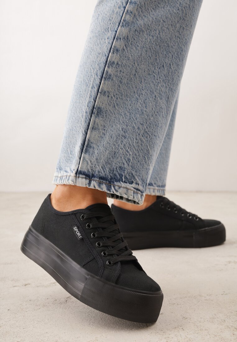 Czarne Basicowe Trampki VICES w Minimalistycznym Stylu Riosanne