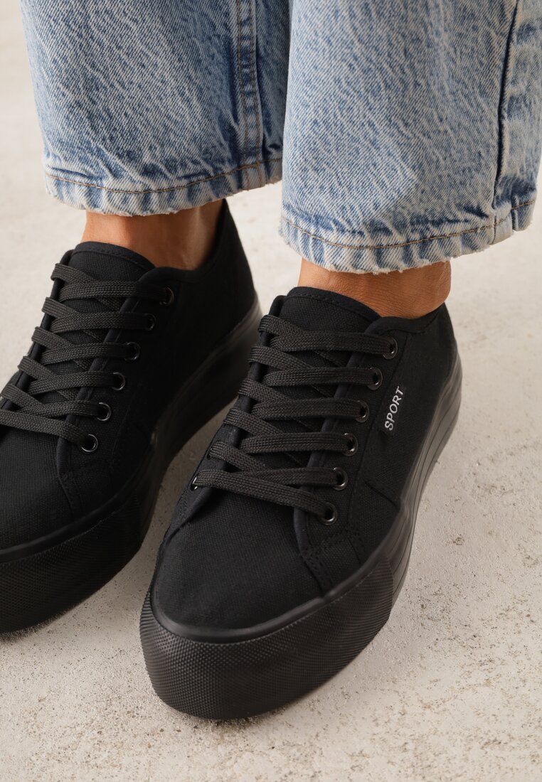 Czarne Basicowe Trampki VICES w Minimalistycznym Stylu Riosanne