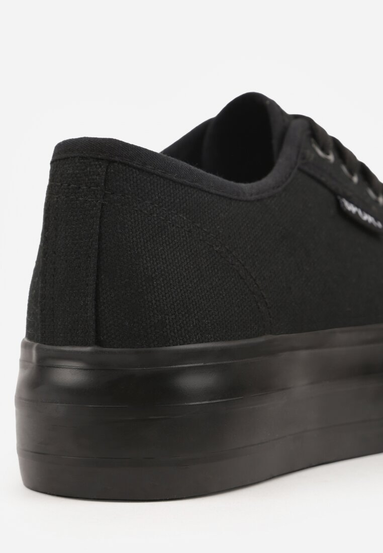 Czarne Basicowe Trampki VICES w Minimalistycznym Stylu Riosanne