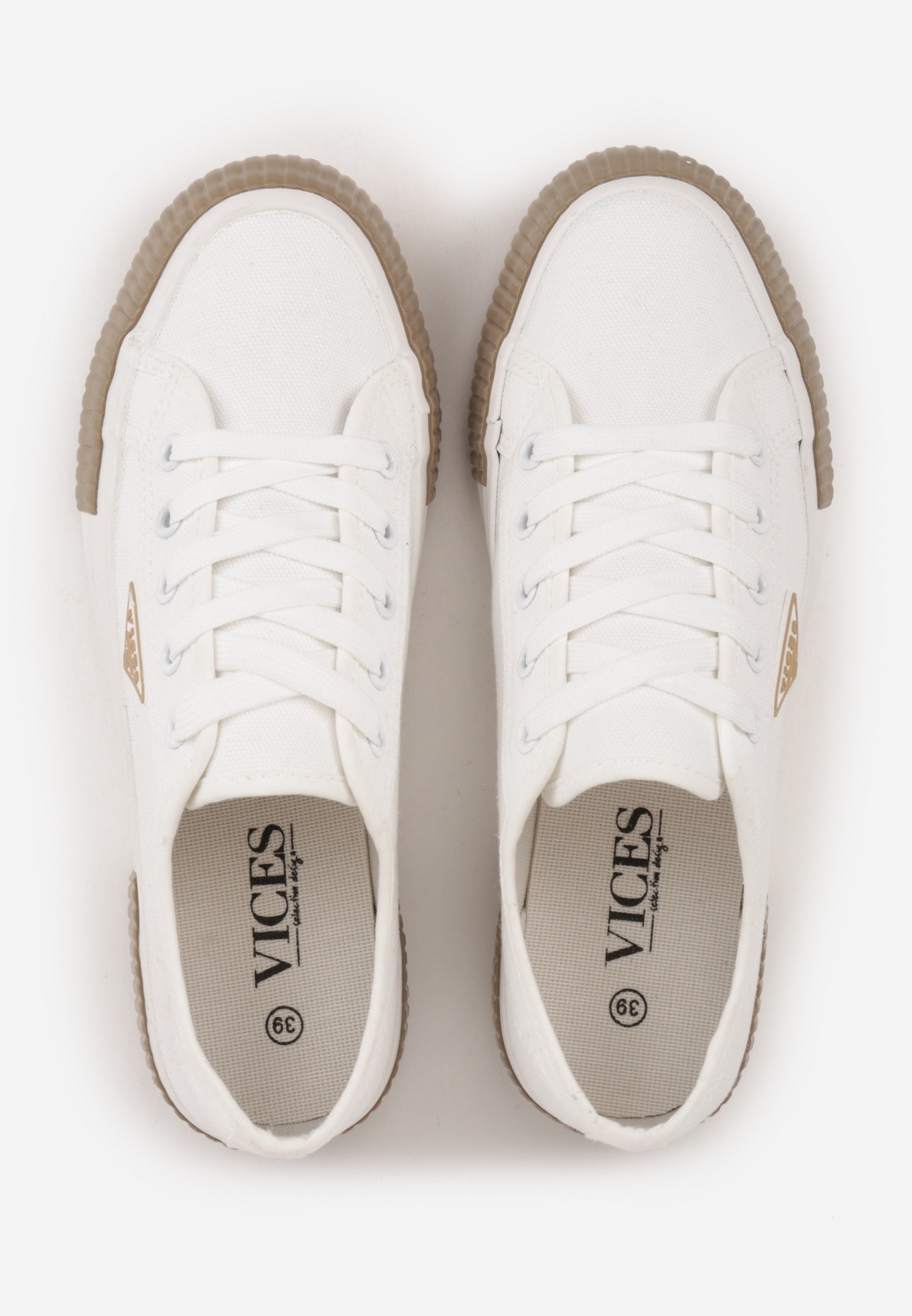 Biało-Beżowe Trampki VICES na Żłobionej Platformie Zdobione Trójkątną Aplikacją Lorerina