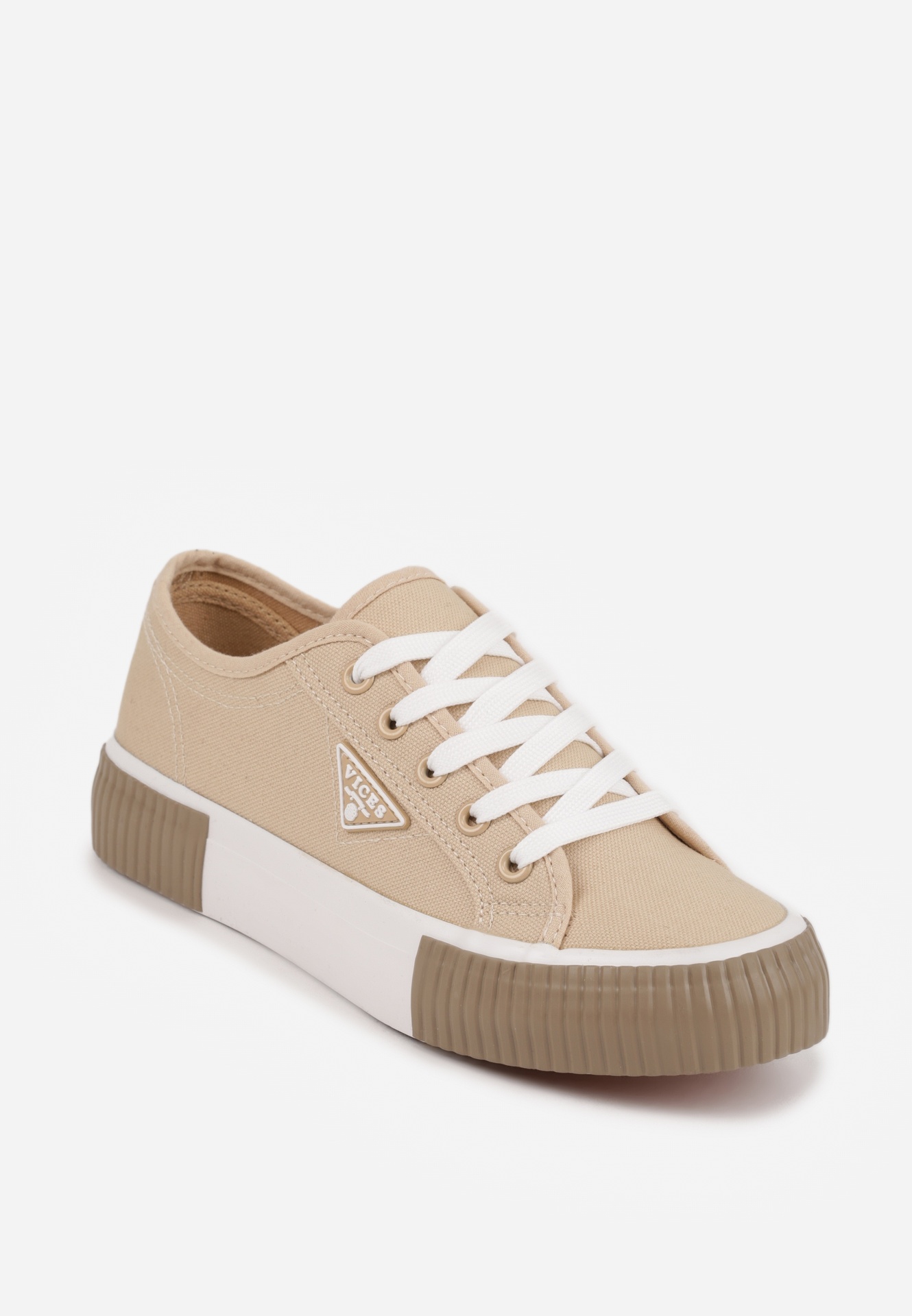 Beżowe Trampki VICES na Żłobionej Platformie Zdobione Trójkątną Aplikacją Lorerina
