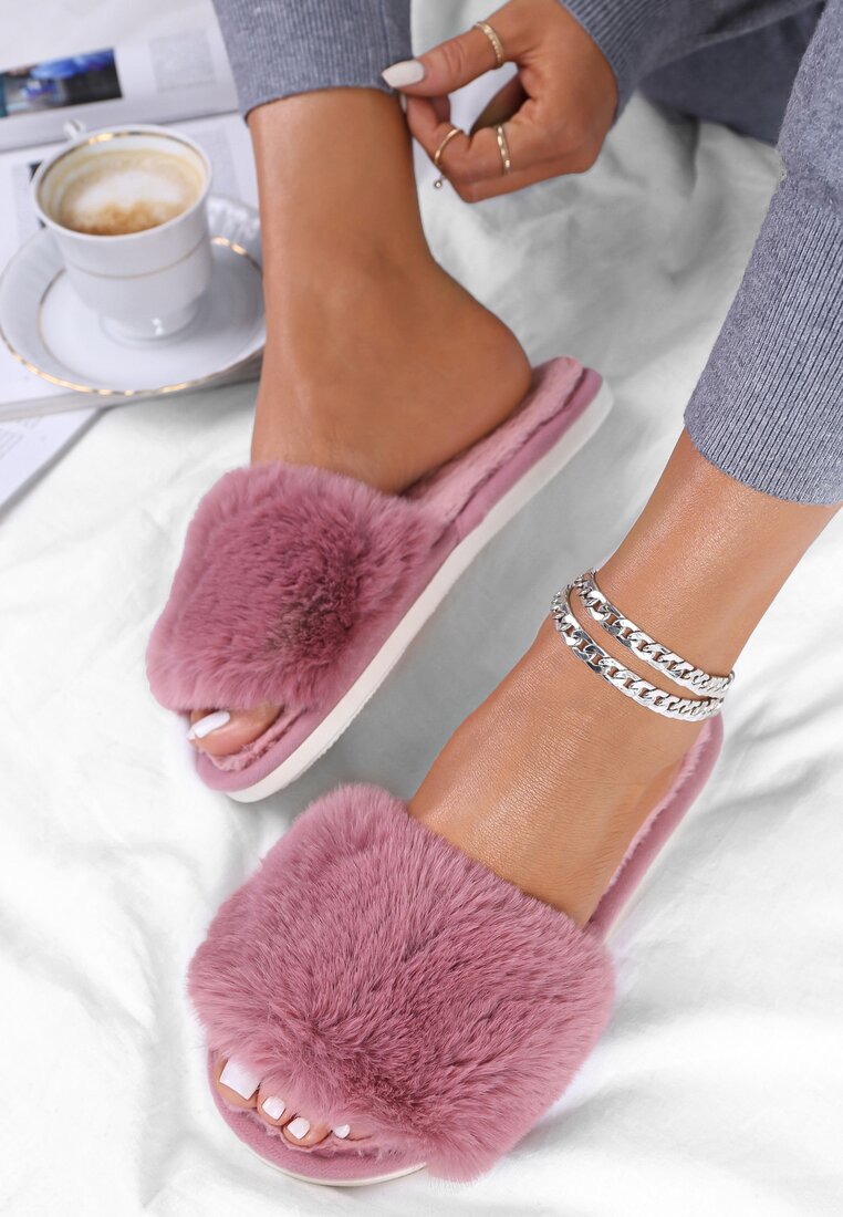 Papuci Roze din blană cu o curea lată Iphandras