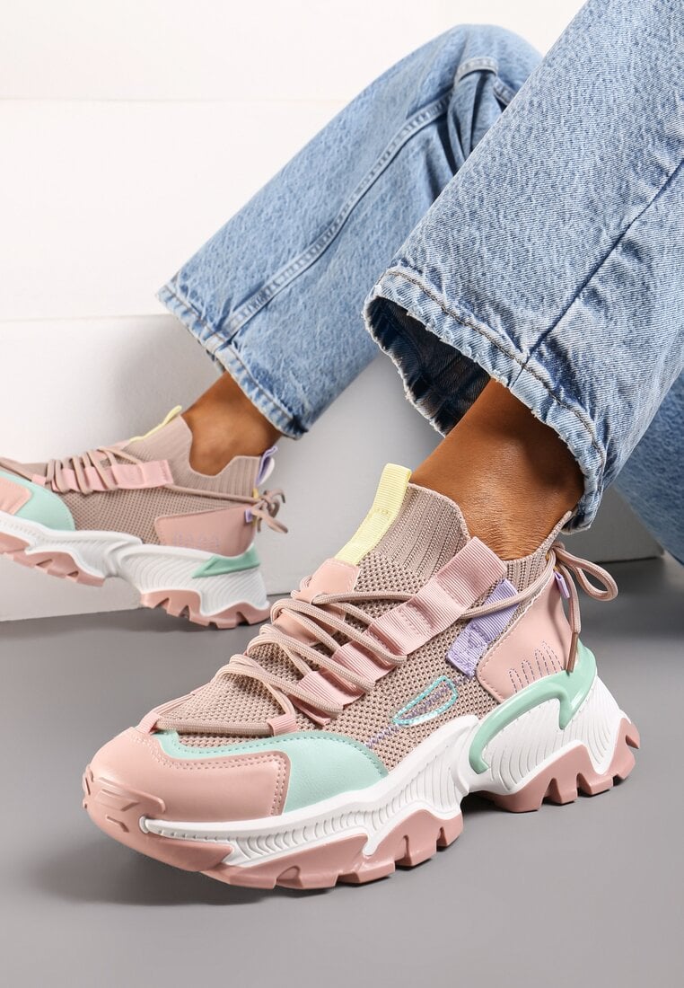 Sneakersi Roz Kharena