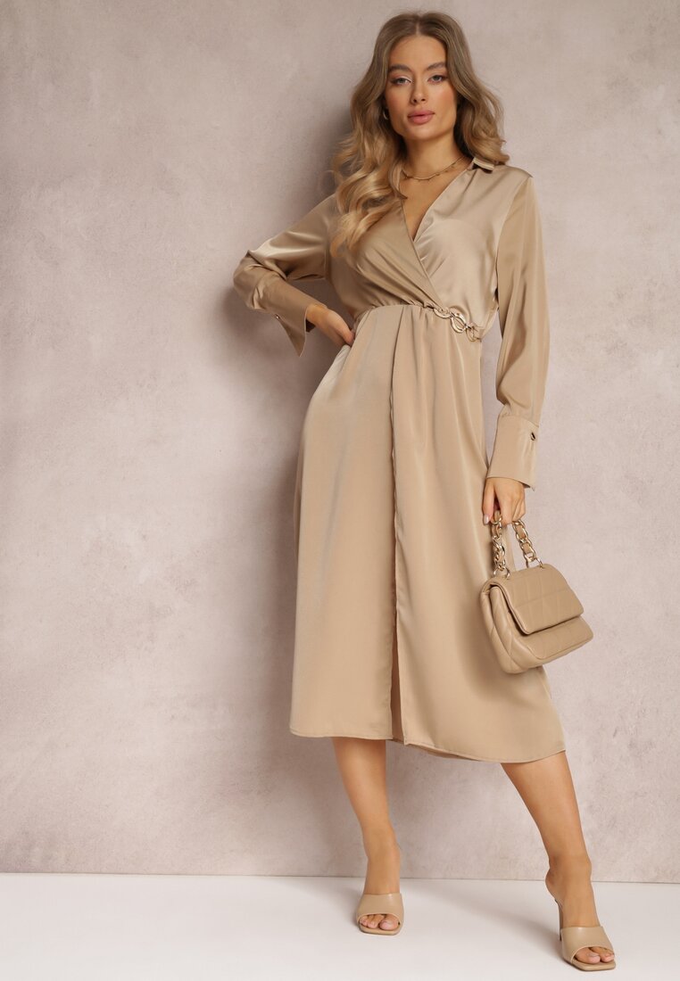 Rochie Bej Satinată Petrecută cu elastic și lănțișor în talie Shaffa